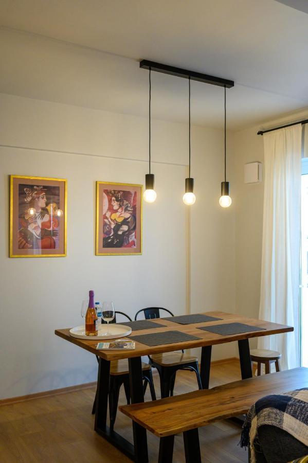 Plato 88 Apartment Каламата Екстериор снимка