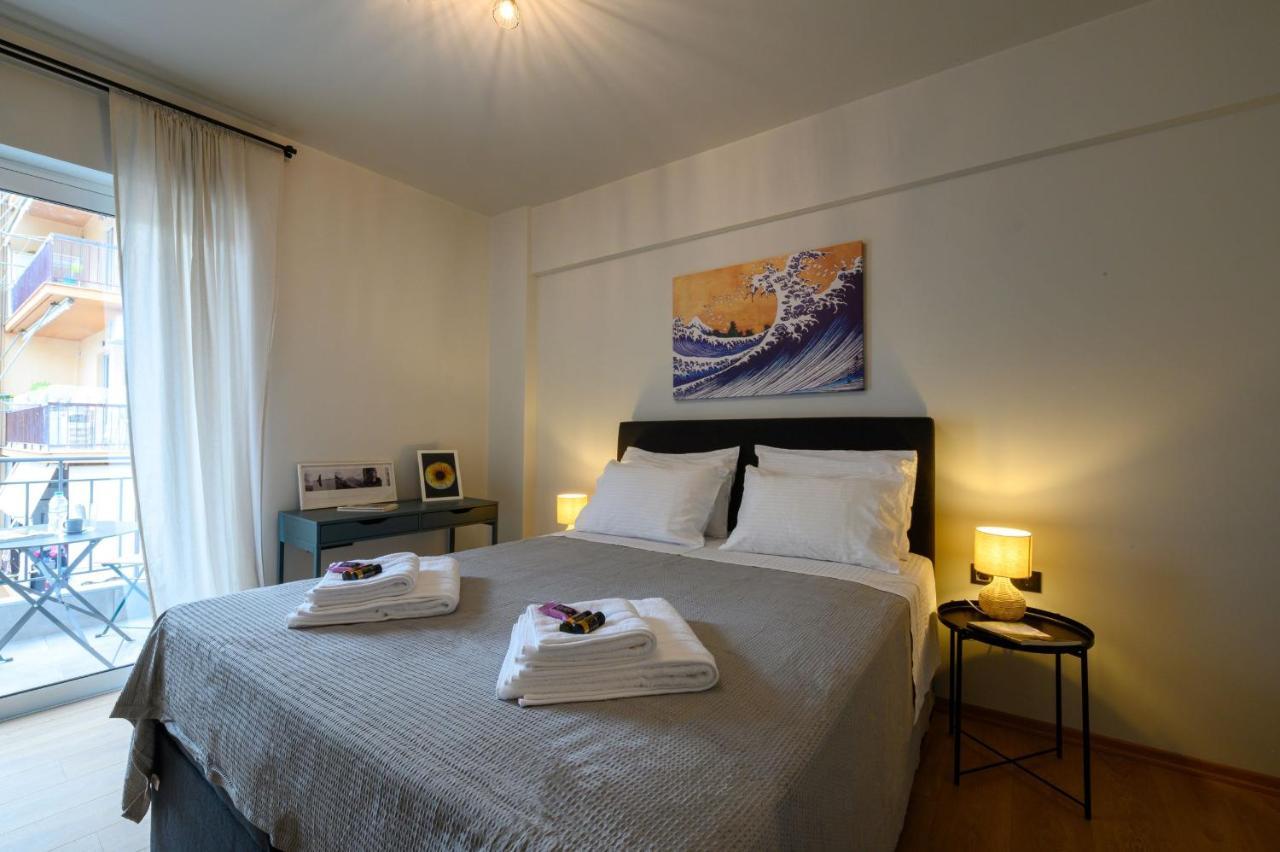 Plato 88 Apartment Каламата Екстериор снимка