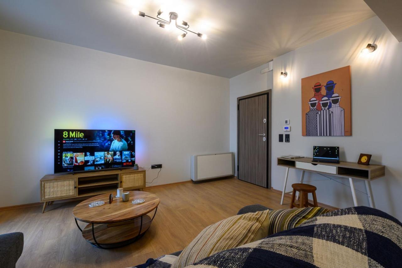 Plato 88 Apartment Каламата Екстериор снимка