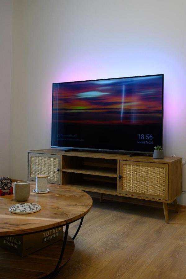 Plato 88 Apartment Каламата Екстериор снимка