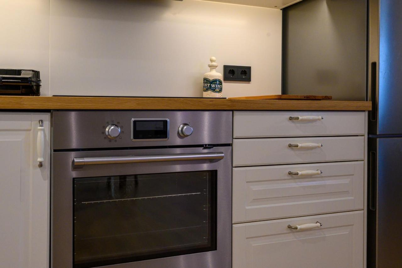 Plato 88 Apartment Каламата Екстериор снимка