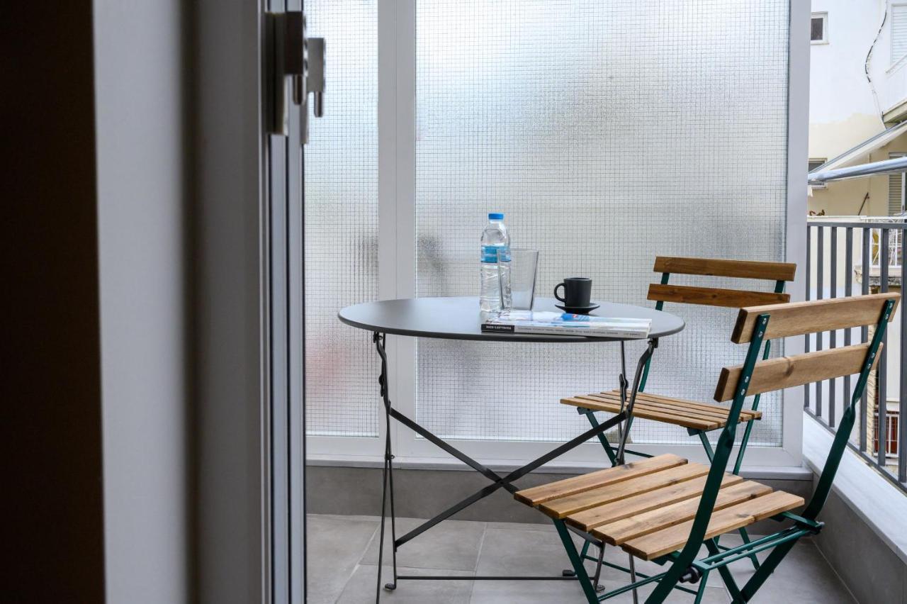 Plato 88 Apartment Каламата Екстериор снимка