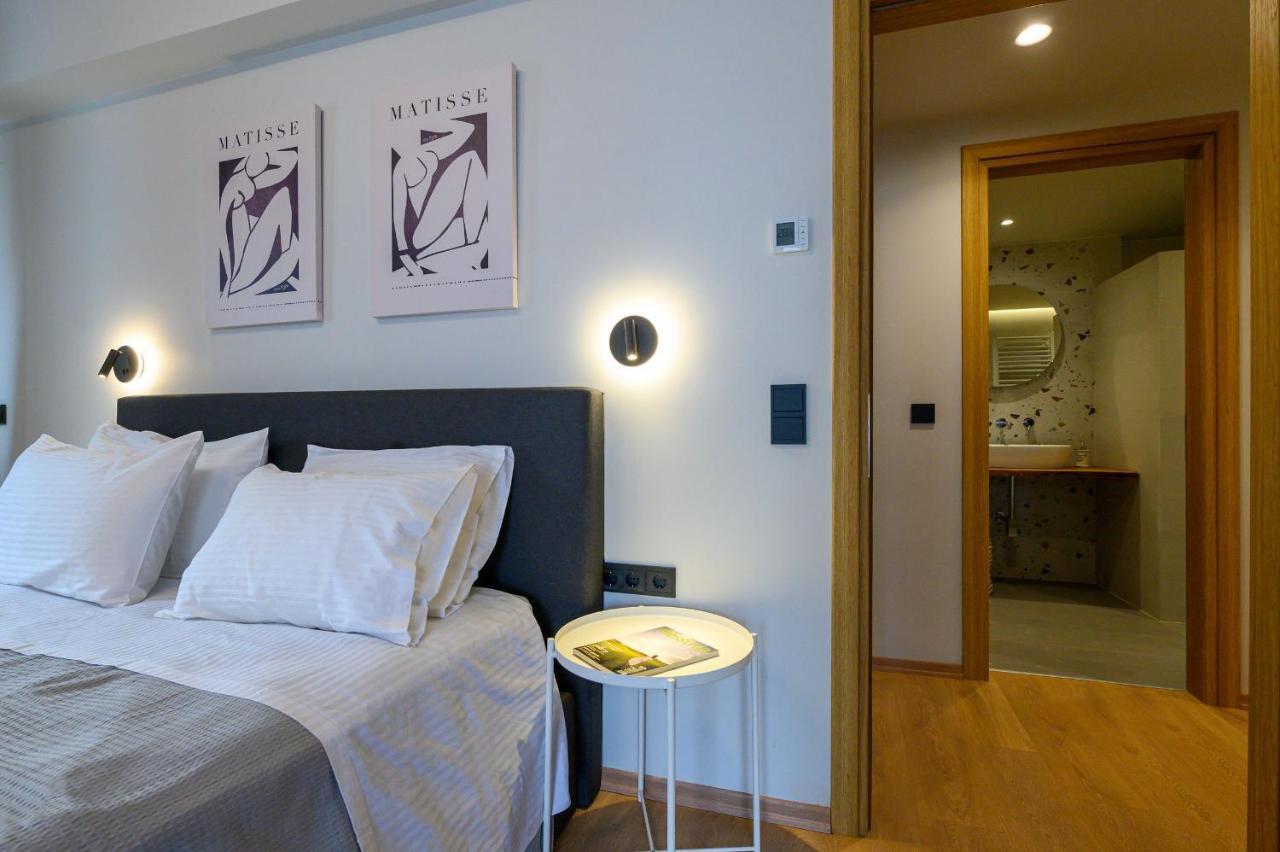 Plato 88 Apartment Каламата Екстериор снимка