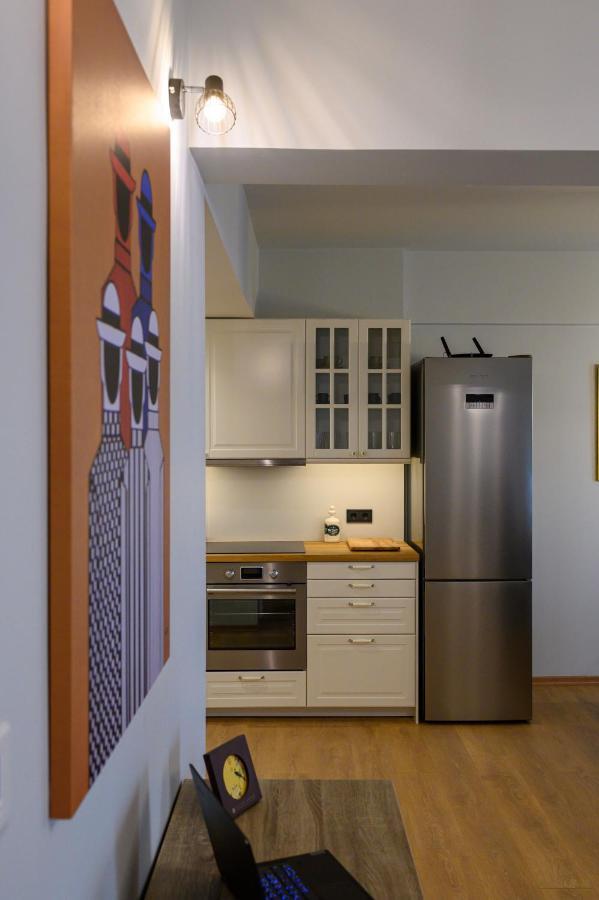 Plato 88 Apartment Каламата Екстериор снимка