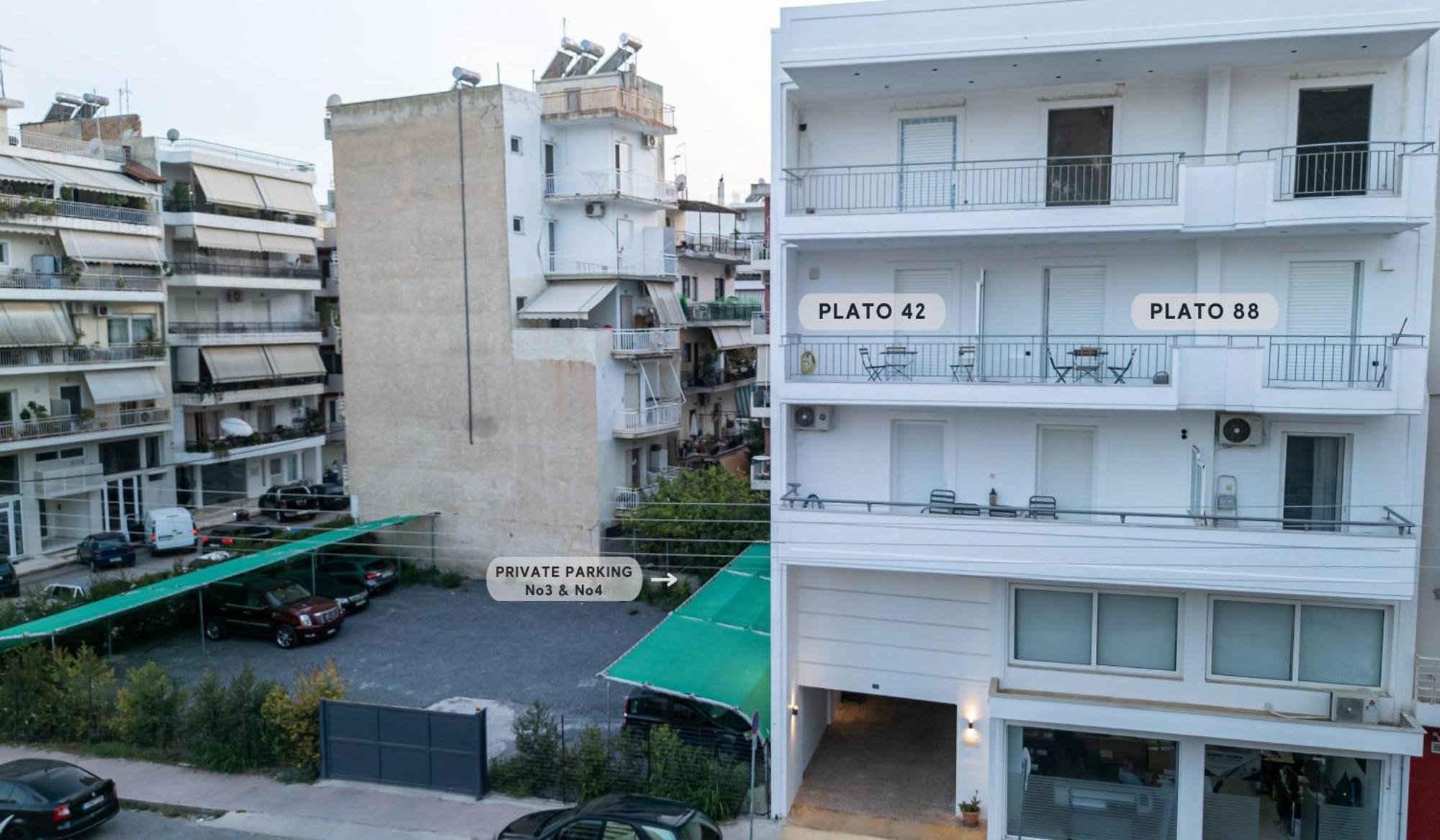 Plato 88 Apartment Каламата Екстериор снимка